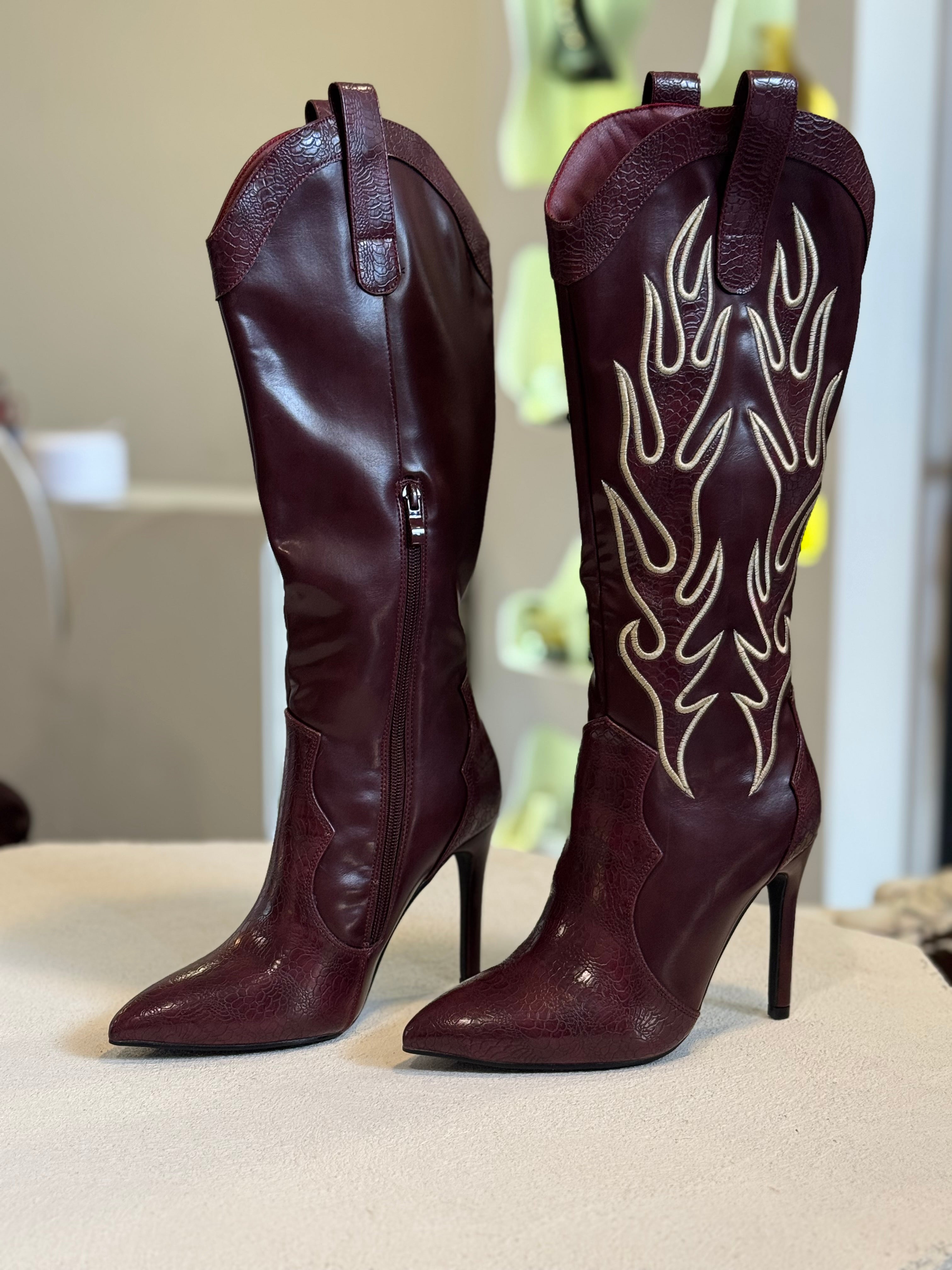 BOTA VAQUERA TINTA T AGUJA